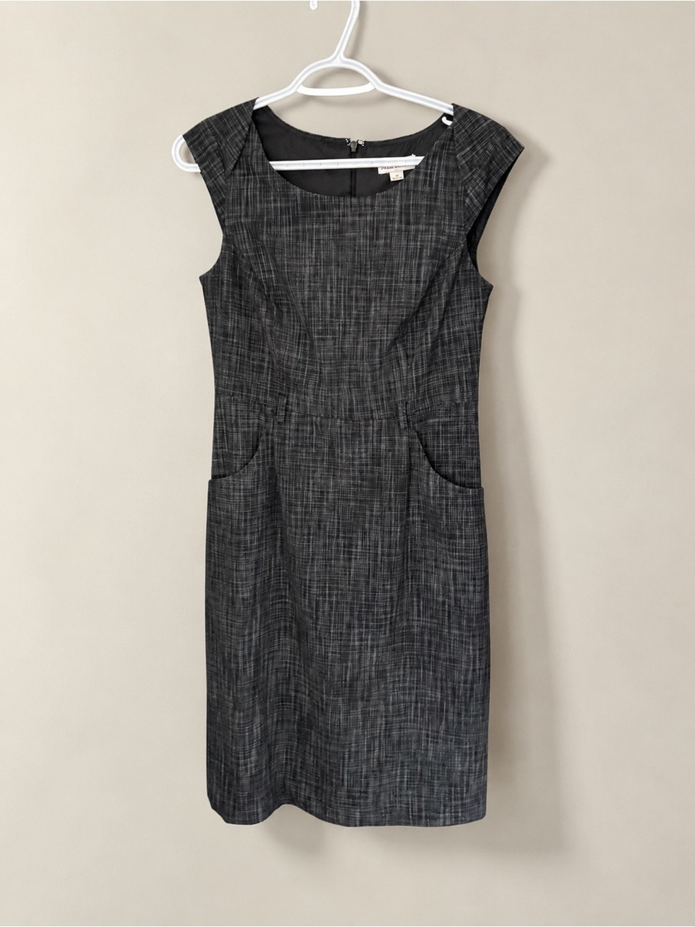 Merona Charcoal Grey Plaid Sleeveless Sheath Dress
